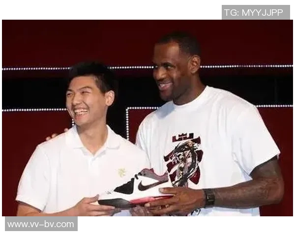 湖人球迷怒斥詹姆斯表现不佳直言其无法跻身历史前五行列